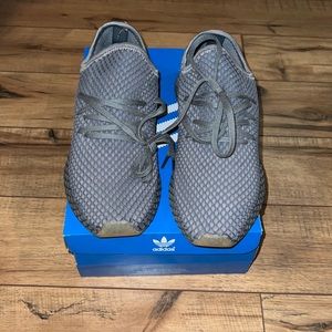 Adidas Deerupt Grey Gum